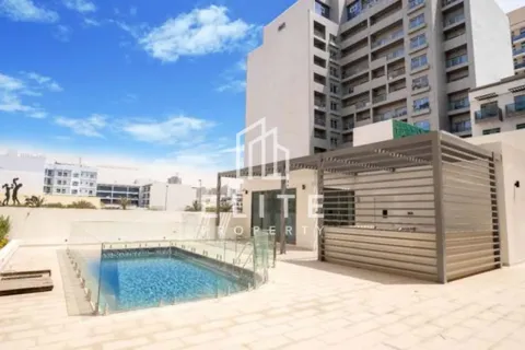 Building in Jumeirah Village Circle, Dubai 9403 sq.m. № 38964 - photo 8