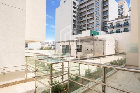 Купить здание в Джумейра Вилладж Серкл, Дубай: 9403м², № 38964 - фото 6