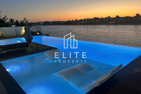 Villa in Palm Jumeirah, Dubai 5 bedrooms, 622 sq.m. № 121474 - photo 5