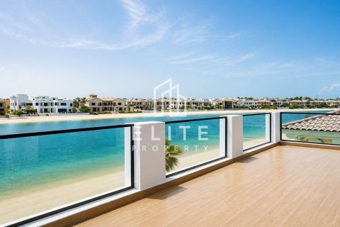 Villa in Palm Jumeirah, Dubai 5 bedrooms, 622 sq.m. № 121474 - photo 4