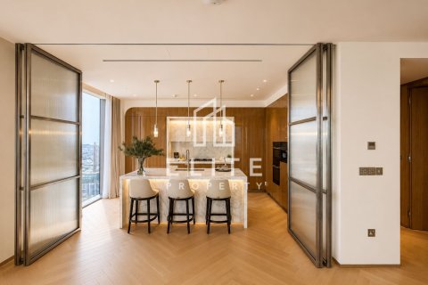 Купить квартиру в Аль-Васле, Дубай: 4 спальни, 490м², № 121470 - фото 12