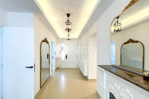 Villa en Dubai, 4 dormitorios, 468.7 m², № 37818 - foto 7