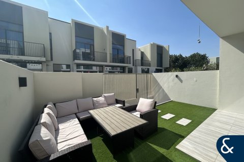 Villa in Joy, Arabian Ranches 3, Dubai 3 bedrooms, 180 sq.m. № 98892 - photo 3