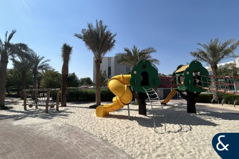 Villa in Joy, Arabian Ranches 3, Dubai 3 bedrooms, 180 sq.m. № 98892 - photo 15