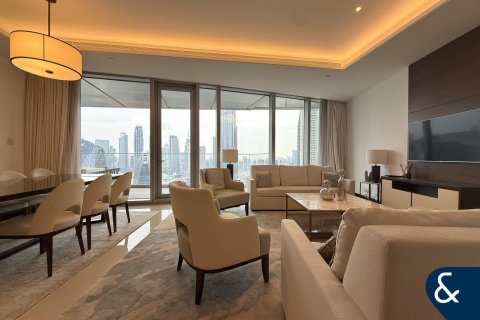 Apartment in Downtown Dubai (Downtown Burj Dubai), Dubai 3 bedrooms, 226 sq.m. № 98894 - photo 10