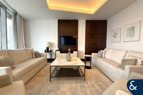 Apartment in Downtown Dubai (Downtown Burj Dubai), Dubai 3 bedrooms, 226 sq.m. № 98894 - photo 2