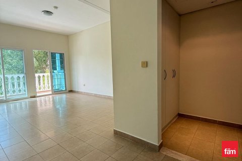 Снять в аренду виллу в Дубае: 4 спальни, 688.8м², № 89238 - фото 4