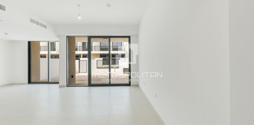 Maison de ville à Town Square, Dubai, 3 chambres, 190 m², № 73412