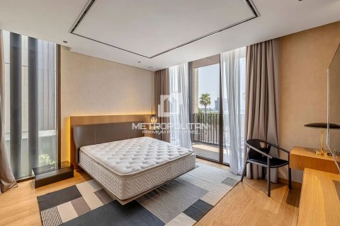 Villa in Jumeirah Bay Island, Jumeirah, Dubai 5 bedrooms, 585 sq.m. № 73413 - photo 13