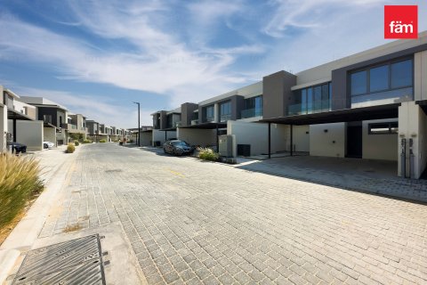 Villa in Jebel Ali, Dubai 3 bedrooms, 232.3 sq.m. № 69475 - photo 11