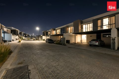 Villa in Jebel Ali, Dubai 3 bedrooms, 232.3 sq.m. № 69475 - photo 28