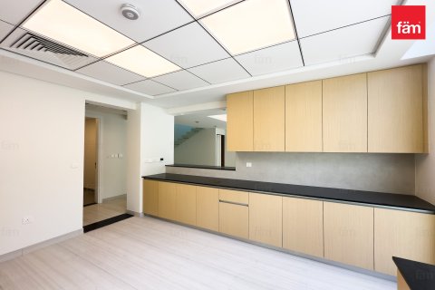 Villa in Jebel Ali, Dubai 3 bedrooms, 232.3 sq.m. № 69475 - photo 22