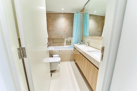 Купить квартиру в Downtown Views II, Даунтаун Дубай (Даунтаун Бурдж Дубай), Дубай: 2 спальни, 103м², № 73664 - фото 15