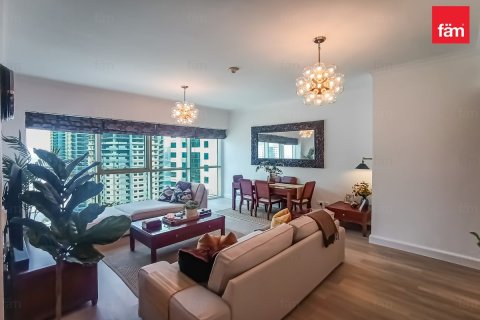 Снять в аренду квартиру в Дубае: 2 спальни, 102.2м², № 69632 - фото 2