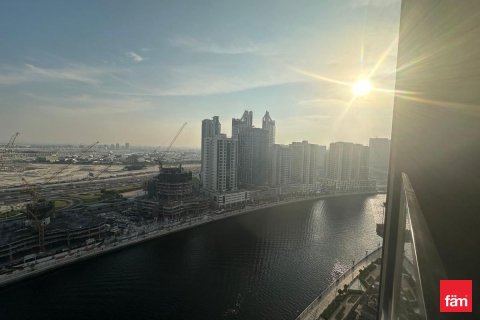 Apartment in Business Bay, Dubai 50.4 sq.m. № 70719 - photo 13