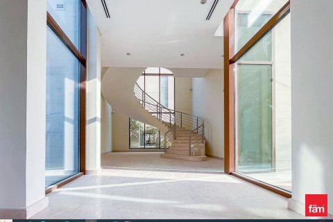 Снять в аренду виллу в Дубае: 5 спален, 960.1м², № 70720 - фото 5