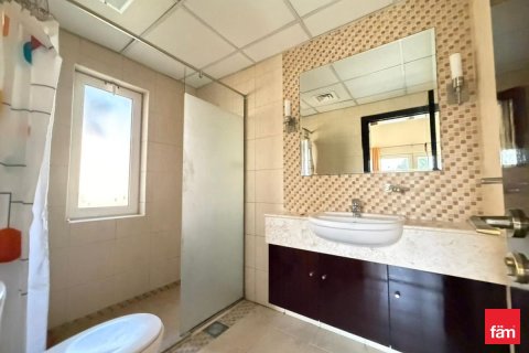 Villa en Dubai, 5 dormitorios, 673.9 m², № 70718 - foto 27