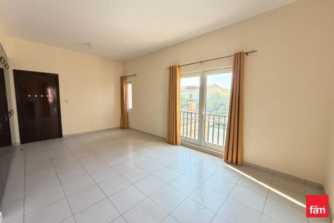 Villa en Dubai, 5 dormitorios, 673.9 m², № 70718 - foto 25