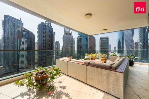 Apartment in Dubai Marina, Dubai 3 bedrooms, 201.4 sq.m. № 139712 - photo 15