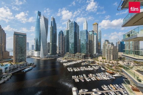 Apartment in Dubai Marina, Dubai 3 bedrooms, 201.4 sq.m. № 139712 - photo 17