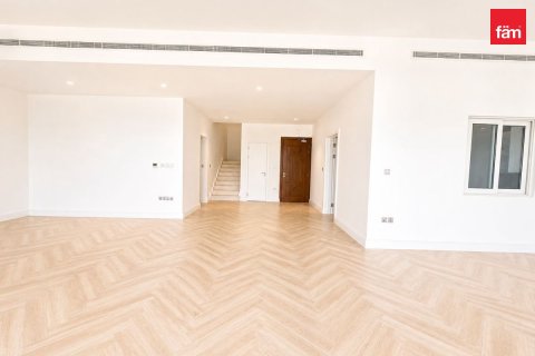 Villa à Palm Jumeirah, Dubai, 5 chambres, 263.9 m², № 139710 - photo 13