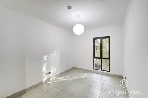Apartamento en Old Town, Dubai, 1 dormitorio, 81 m², № 84448 - foto 12