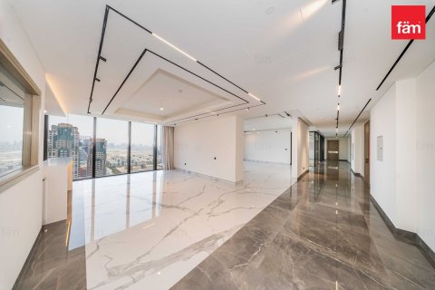Apartamento en Al Sufouh, Dubai, 4 dormitorios, 470.3 m², № 115021