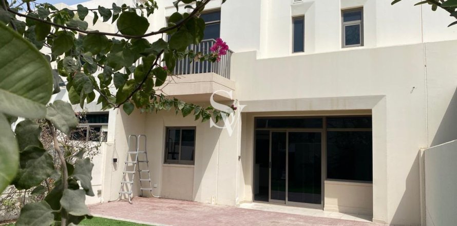 Таунхаус в Hayat Townhouses, Town Square, Дубай, 3 спальни, 220м², № 118693