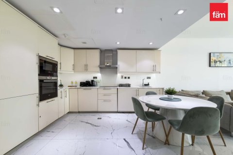 Apartment in Dubai Marina, Dubai 1 bedroom, 70.6 sq.m. № 123316 - photo 2