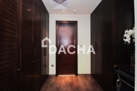 Купить квартиру в Пальме Джумейре, Дубай: 3 спальни, 223м², № 104712 - фото 5