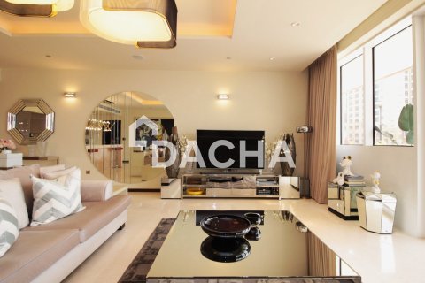 Купить квартиру в Пальме Джумейре, Дубай: 3 спальни, 223м², № 104712 - фото 2