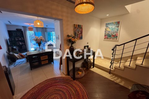 Townhouse in Jumeirah Village Triangle, Dubai 1 bedroom, 152 sq.m. № 104705 - photo 4