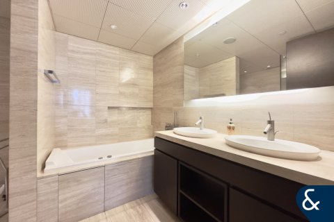 Снять в аренду квартиру в Даунтаун Дубай (Даунтаун Бурдж Дубай), Дубай: 1 спальня, 102м², № 79399 - фото 9