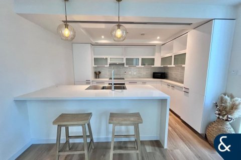 Appartement à Downtown Dubai (Downtown Burj Dubai), Dubai, 1 chambre, 88 m², № 79401 - photo 3