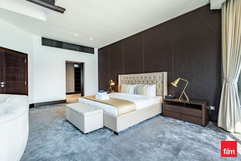 Villa in Palm Jumeirah, Dubai 3 bedrooms, 622.1 sq.m. № 46997 - photo 15