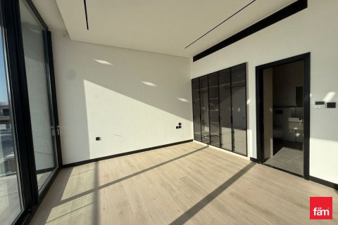 Villa in Al Furjan, Dubai 5 bedrooms, 600 sq.m. № 95508 - photo 7