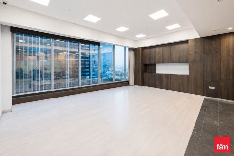 Office in Sheikh Zayed Road, Dubai 83.6 sq.m. № 112379