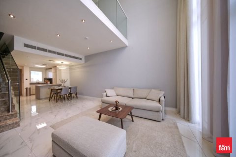 Townhouse in Dubai 2 bedrooms, 123.7 sq.m. № 112378 - photo 3