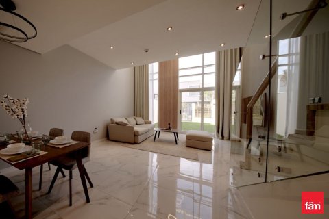 Townhouse in Dubai 2 bedrooms, 123.7 sq.m. № 112378 - photo 2