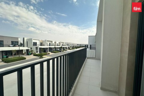Townhouse in Dubai 4 bedrooms, 443.3 sq.m. № 139537 - photo 9