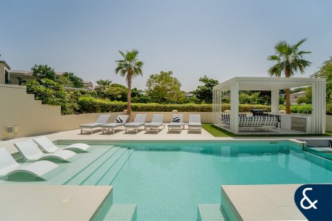 Villa en Earth, Jumeirah Golf Estates, Dubai, 5 dormitorios, 764 m², № 91154 - foto 7