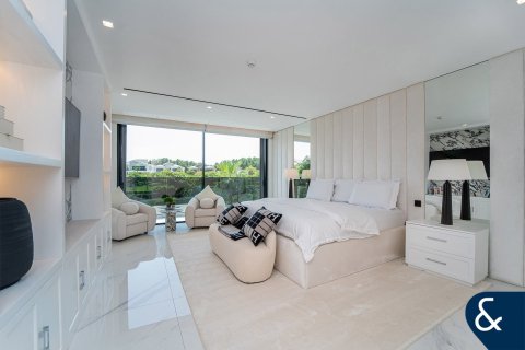 Villa en Earth, Jumeirah Golf Estates, Dubai, 5 dormitorios, 764 m², № 91154 - foto 16