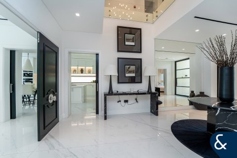 Villa en Earth, Jumeirah Golf Estates, Dubai, 5 dormitorios, 764 m², № 91154 - foto 21