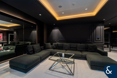 Villa en Earth, Jumeirah Golf Estates, Dubai, 5 dormitorios, 764 m², № 91154 - foto 3