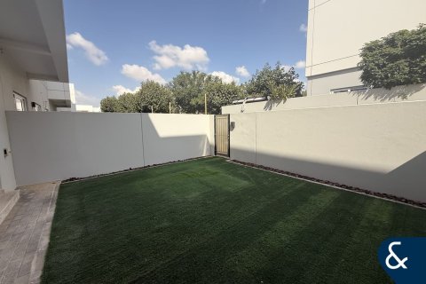 Купить таунхаус в Villanova, Dubai Land, Дубай: 3 спальни, 179м², № 91163 - фото 2