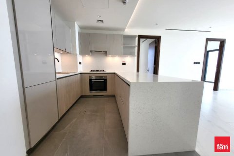 Снять в аренду квартиру в Дубае: 3 спальни, 145.3м², № 64131 - фото 2