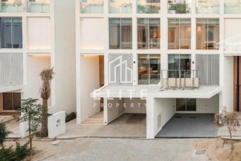 Townhouse in Al Barari, Dubai 4 bedrooms, 459 sq.m. № 121688 - photo 3