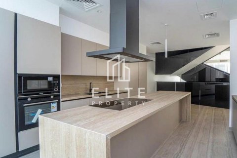 Townhouse in Al Barari, Dubai 4 bedrooms, 459 sq.m. № 121688 - photo 9