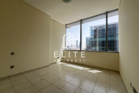 Apartment in DIFC, Dubai 1 bedroom, 74 sq.m. № 121685 - photo 3
