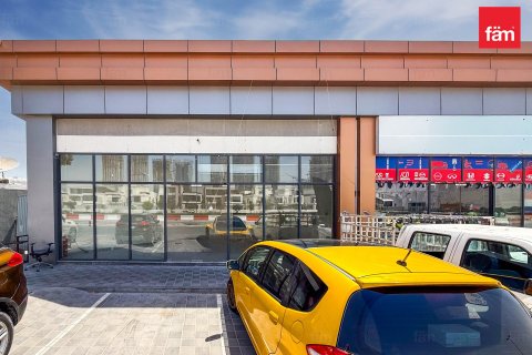 Снять в аренду магазин в Рас-аль-Хоре, Дубай: 53м², № 109822 - фото 9